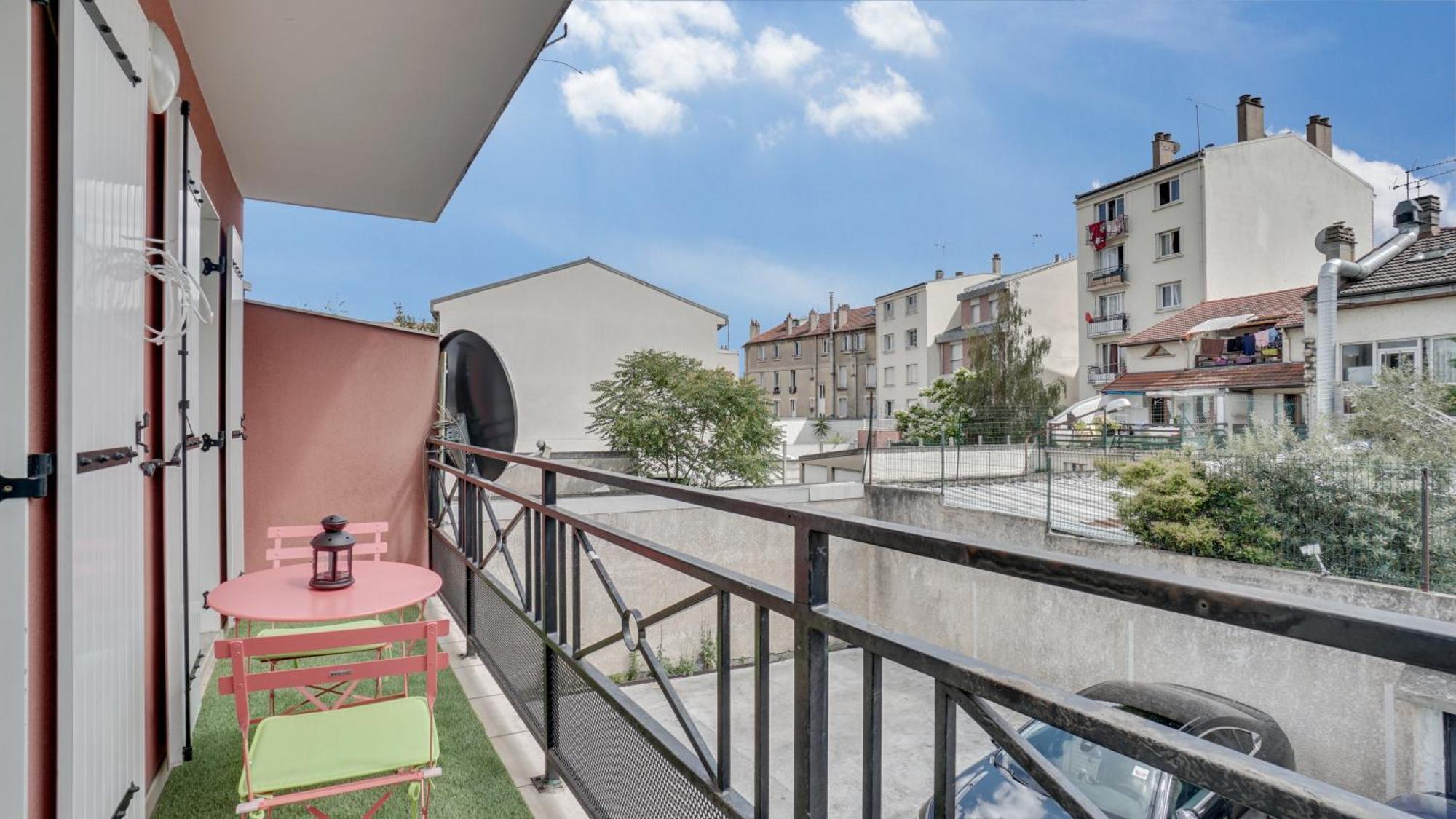 Chic Apart With Parking Near Paris オーベルヴィリエ エクステリア 写真
